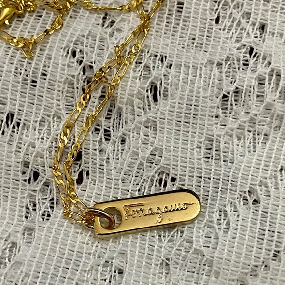 Ferragamo Gold-plated Bullet Shaped Charm Pendant Necklace - Picture 6 of 7